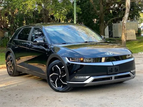 Another view of 2022 Hyundai IONIQ 5 SE for sale in Miramar, FL at Auto Trust USA