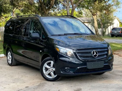 Another view of 2018 Mercedes-Benz Metris Passenger Van Passenger for sale in Miramar, FL at Auto Trust USA