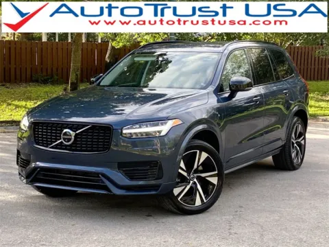 Gray 2023 Volvo XC90 Recharge Plug-In Hybrid Plus Dark Theme for sale in Miramar, FL