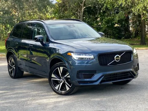Another view of 2023 Volvo XC90 Recharge Plug-In Hybrid Plus Dark Theme for sale in Miramar, FL at Auto Trust USA