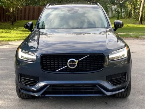 Photos of 2023 Volvo XC90 Recharge Plug-In Hybrid Plus Dark Theme for sale in Miramar, FL at Auto Trust USA