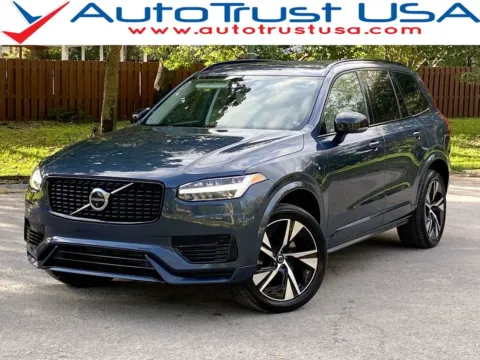 Gray 2023 Volvo XC90 Recharge Plug-In Hybrid Plus Dark Theme for sale in Miramar, FL