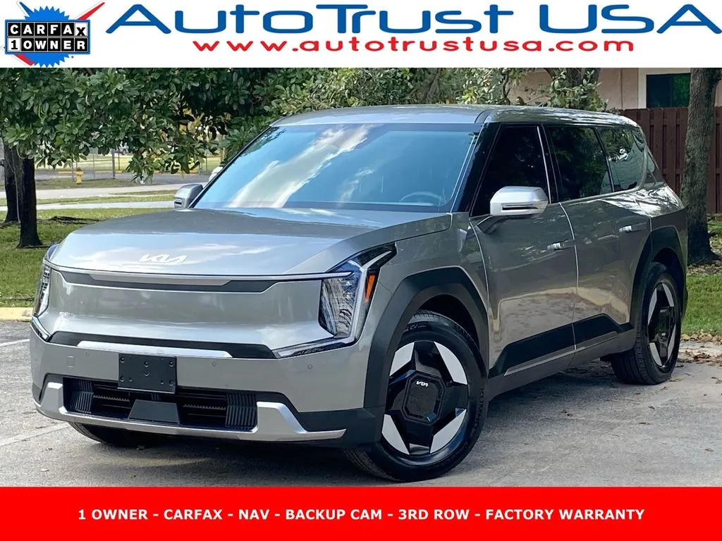 2024 Kia Ev9 Light L/R's photo