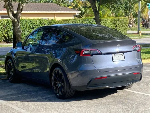 More photos of 2023 Tesla Model Y Standard Range at Auto Trust USA, FL