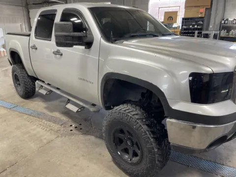 Silver 2011 GMC Sierra 1500 SLE for sale in Dunkirk, IN