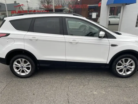 Photos of 2018 Ford Escape SE for sale in Dunkirk, IN at Glass Capital CDJR