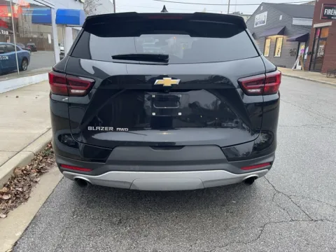 More photos of 2025 Chevrolet Blazer LT at Glass Capital CDJR, IN
