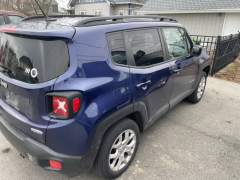 Photos of 2017 Jeep Renegade Latitude for sale in Dunkirk, IN at Glass Capital CDJR