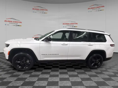 More photos of 2025 Jeep Grand Cherokee L Limited at Glass Capital CDJR, IN
