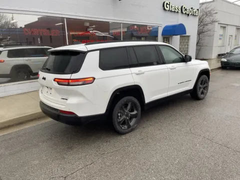 Another view of 2025 Jeep Grand Cherokee L Limited for sale in Dunkirk, IN at Glass Capital CDJR