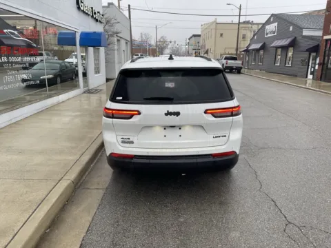 More photos of 2025 Jeep Grand Cherokee L Limited at Glass Capital CDJR, IN