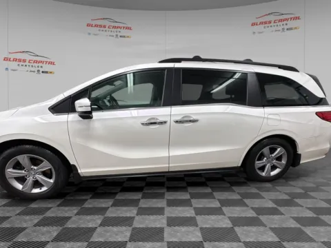 More photos of 2019 Honda Odyssey EX-L at Glass Capital CDJR, IN