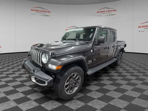 Another view of 2021 Jeep Gladiator Overland for sale in Dunkirk, IN at Glass Capital CDJR