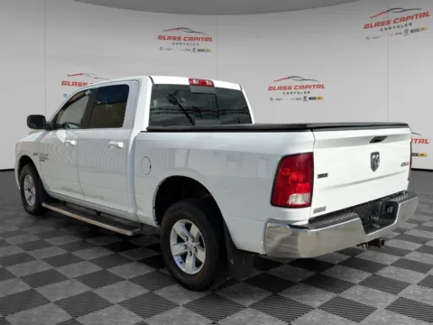 More photos of 2019 Ram 1500 Classic SLT at Glass Capital CDJR, IN