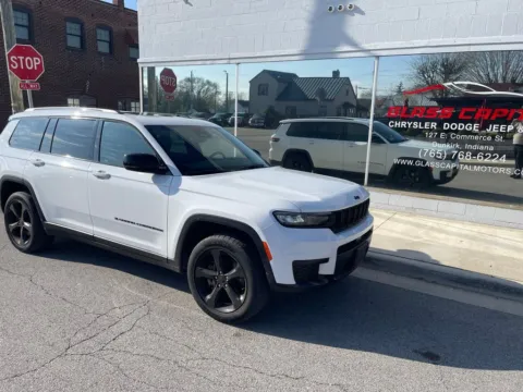 White 2023 Jeep Grand Cherokee L Altitude for sale in Dunkirk, IN
