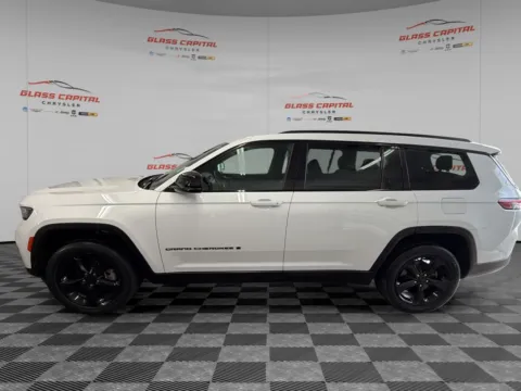 More photos of 2023 Jeep Grand Cherokee L Altitude at Glass Capital CDJR, IN