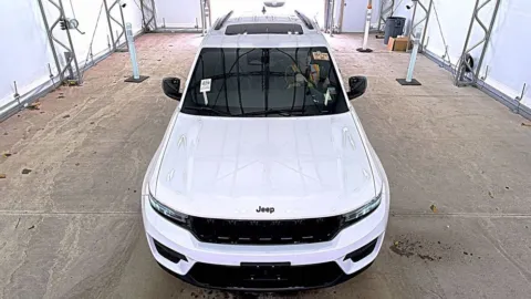 Photos of 2023 Jeep Grand Cherokee Altitude for sale in Dunkirk, IN at Glass Capital CDJR