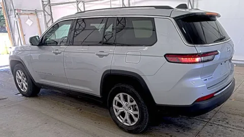 More photos of 2021 Jeep Grand Cherokee L Limited at Glass Capital CDJR, IN