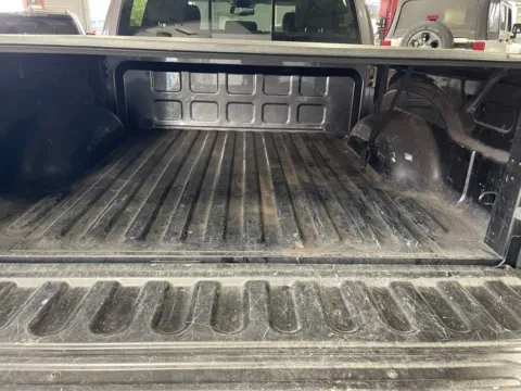 More photos of 2016 Ram 1500 Big Horn at Glass Capital CDJR, IN