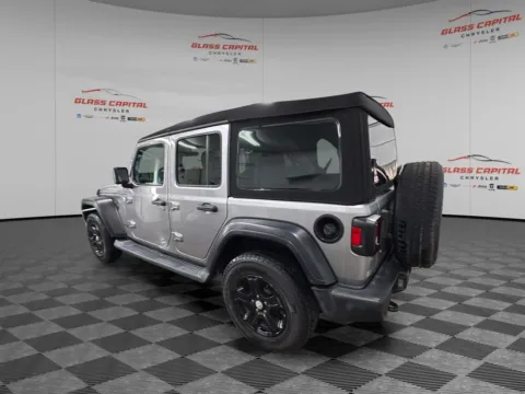 More photos of 2018 Jeep Wrangler Unlimited Sport S at Glass Capital CDJR, IN