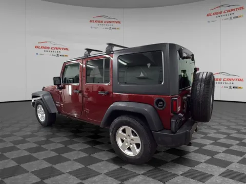 More photos of 2010 Jeep Wrangler Unlimited Sport at Glass Capital CDJR, IN