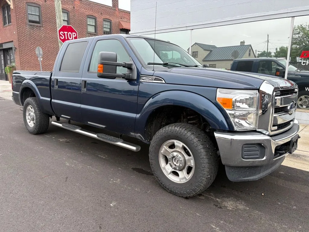 Blue 2016 Ford F-250SD XLT for sale in Dunkirk, IN