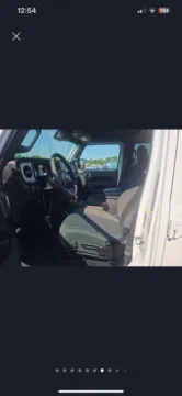 More photos of 2025 Jeep Gladiator Willys at Glass Capital CDJR, IN