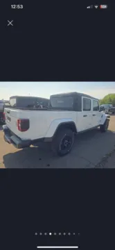 Photos of 2025 Jeep Gladiator Willys for sale in Dunkirk, IN at Glass Capital CDJR