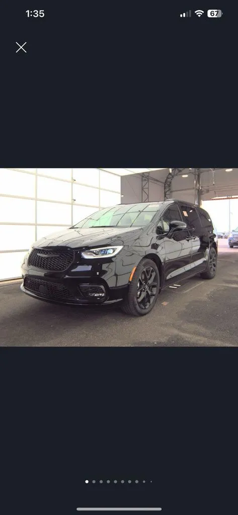 Black 2024 Chrysler Pacifica Limited for sale in Dunkirk, IN