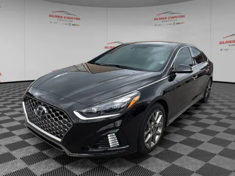 Another view of 2018 Hyundai Sonata Limited for sale in Dunkirk, IN at Glass Capital CDJR