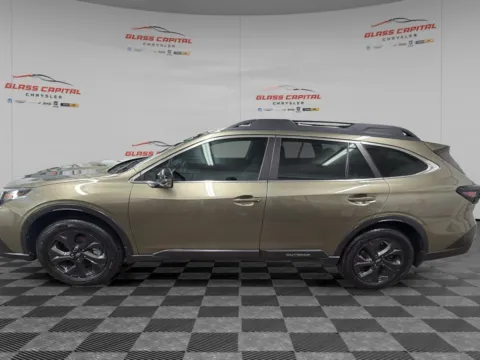 More photos of 2022 Subaru Outback Onyx Edition XT at Glass Capital CDJR, IN