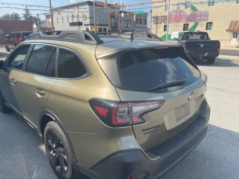 More photos of 2022 Subaru Outback Onyx Edition XT at Glass Capital CDJR, IN