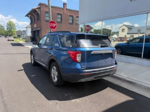 More photos of 2020 Ford Explorer XLT at Glass Capital CDJR, IN
