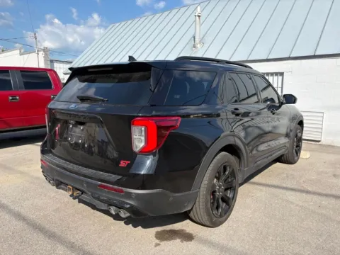Another view of 2021 Ford Explorer ST for sale in Dunkirk, IN at Glass Capital CDJR
