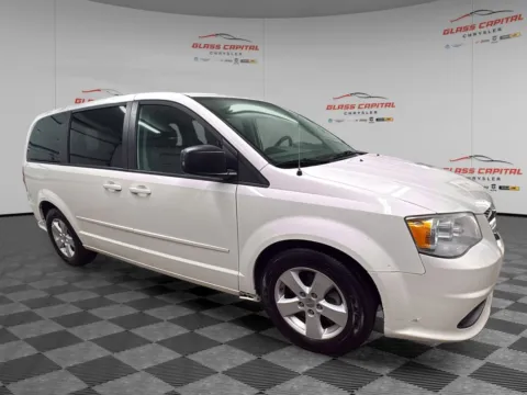White 2013 Dodge Grand Caravan SE for sale in Dunkirk, IN