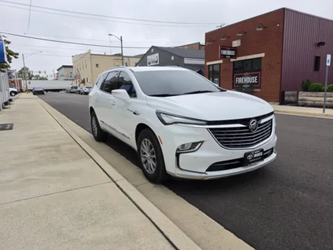 White 2024 Buick Enclave Premium Group for sale in Dunkirk, IN