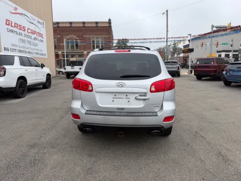 More photos of 2007 Hyundai Santa Fe SE at Glass Capital CDJR, IN