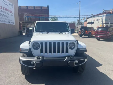 More photos of 2020 Jeep Wrangler Unlimited Sahara at Glass Capital CDJR, IN