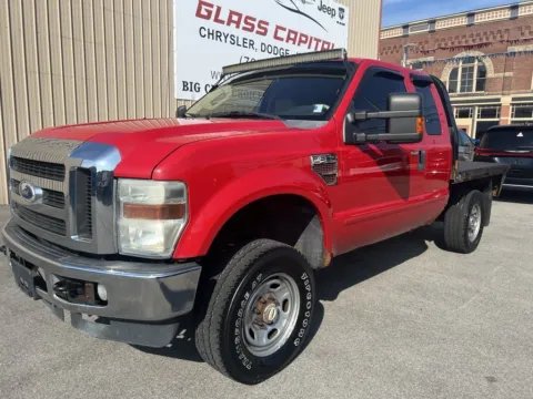 Red 2008 Ford F-350SD Lariat for sale in Dunkirk, IN