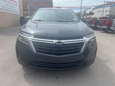 More photos of 2022 Chevrolet Equinox LS at Glass Capital CDJR, IN
