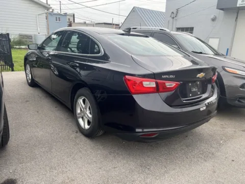 More photos of 2022 Chevrolet Malibu LS at Glass Capital CDJR, IN