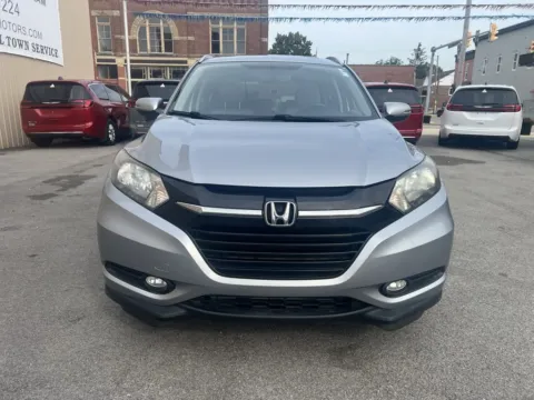 More photos of 2017 Honda HR-V EX-L at Glass Capital CDJR, IN