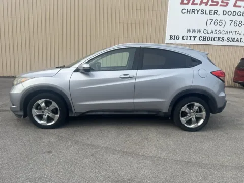 More photos of 2017 Honda HR-V EX-L at Glass Capital CDJR, IN