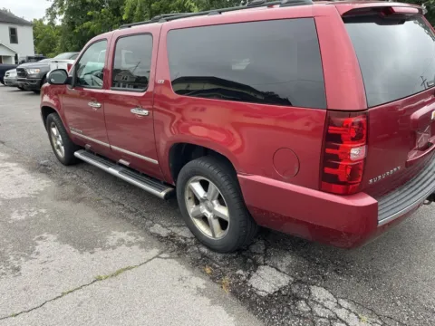 More photos of 2014 Chevrolet Suburban 1500 LTZ at Glass Capital CDJR, IN