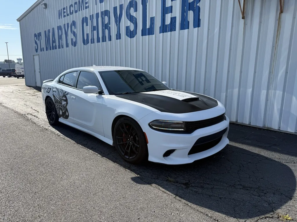 White 2018 Dodge Charger R/T Scat Pack for sale in Dunkirk, IN