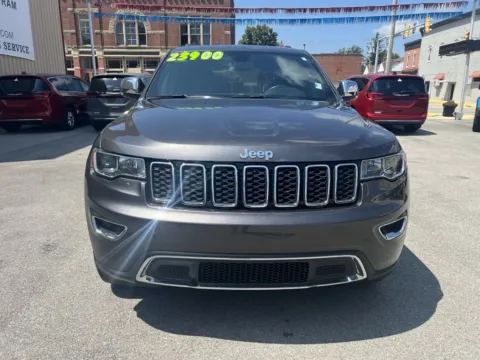 More photos of 2021 Jeep Grand Cherokee Limited at Glass Capital CDJR, IN