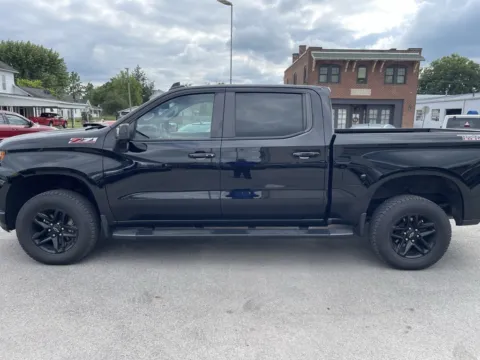 Photos of 2020 Chevrolet Silverado 1500 LT Trail Boss for sale in Dunkirk, IN at Glass Capital CDJR