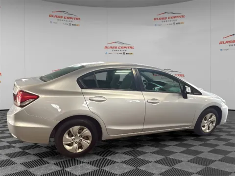 More photos of 2013 Honda Civic LX at Glass Capital CDJR, IN