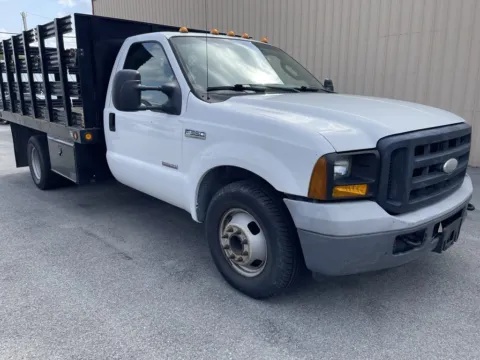Photos of 2006 Ford F-350SD for sale in Dunkirk, IN at Glass Capital CDJR