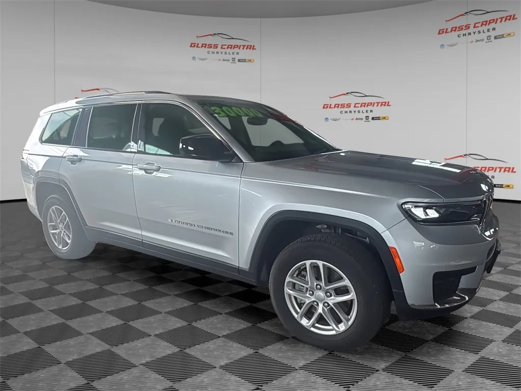 Silver 2024 Jeep Grand Cherokee L Laredo for sale in Dunkirk, IN